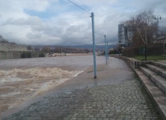 Uvedena vanredna odbrana od poplava
