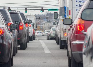 Koliko je prosečnih plata potrebno da se kupi nov automobil u Srbiji? automobil