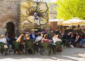 Kreativno mentorstvo: Mlade iz Srbije očarao rad kulturnih institucija u Nišu