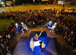 Muzičko scenski spektakl “Život je kabare” u Noći muzeja u Nišu Muzičko scenski performans “Život je kabare” u Noći muzeja