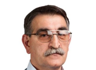 Mirko Zečević, novi većnik za obrazovanje i poljoprivredu u Nišu Mirko Zečević, penzionisi oficir, sekretar je PUPS-a i predsednik Gradske organizacije penzionera u Nišu.