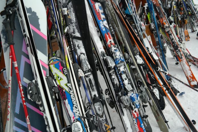 Skijaška oprema Skijaška oprema