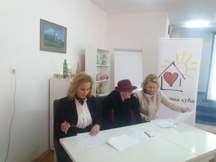 osnazena Evrožena