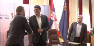 Potpisan kolektivni ugovor za Javna i Javna komunalna preduzeća Potpisan kolektivni ugovor za Javna i Javna komunalna preduzeća