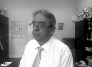 Iznenada preminuo direktor Gimnazije “9. maj” profesor Nebojša Lekić Direktor Gimnazije „9. maj“ iz Niša, profesor Nebojša Lekić