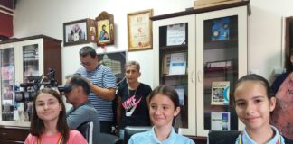 Mladi niški robotičari osvojili šest medalja na međunarodnom sajmu robotike u Rumuniji Foto: V. P. Niskevesti