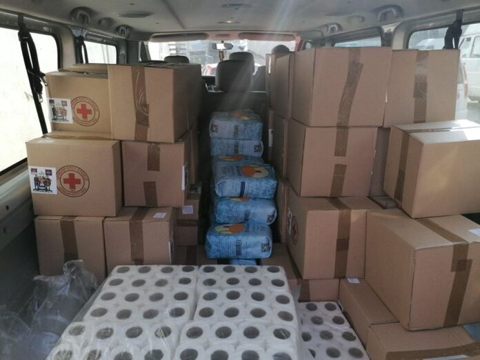 Paketi pomoći najugroženijim Nišlijama. foto: FB Crveni krst Niš