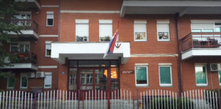 Uhapšeno ovlašćeno lice Gerentološkog centra zbog krivično delo teško delo protiv zdravlja ljudi u vezi sa krivičnim delom prenošenje zarazne bolesti. gerentoloski centar