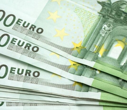 Ministarstvo finansija na Instagramu objavilo da prijave za 100 evra počinju oko 15. maja 100 evra