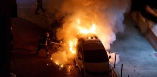 Dva automobila gorela noćas u Somborskoj Foto: Davorin Dinić