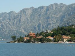 Granice Crne Gore otvorene za pojedine zemlje, za Srbiju postoje ograničenja granice Crne Gore