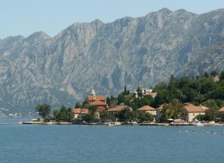 Granice Crne Gore otvorene za pojedine zemlje, za Srbiju postoje ograničenja granice Crne Gore