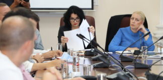 Sastanak u Gradskoj kući kako bi se dobio uvid u probleme sa kojima se suočava niški turizam sastanak