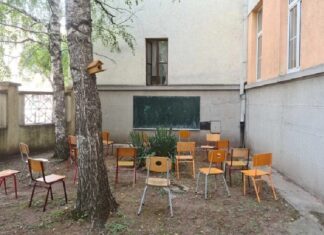 Škola u doba korone: Čas u dvorištu niške osnovne škole škola