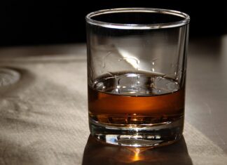Šljivovica: Sve nas spaja ukus domaće rakije šljivovica