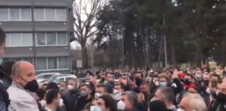 Ujedinjeni protiv kovida o vakcinisanju stranaca: Ne postoji nijedna zemlja u svetu u kojoj se dešava bilo šta slično udruženi protiv kovida