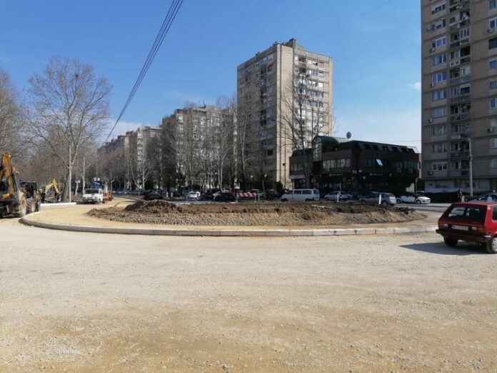 Foto: Naissus Info, arhiva zatvoren za saobraćaj bulevar