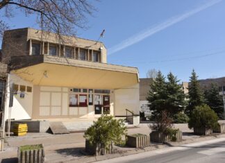 Ekonomisti i učenici regiona na zajedničkom zadatku Foto: Ekonomska škola Niš