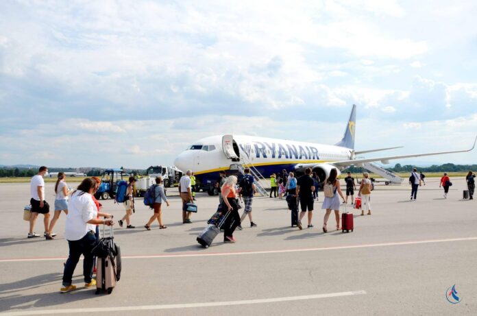 Foto: Aerodrom avio