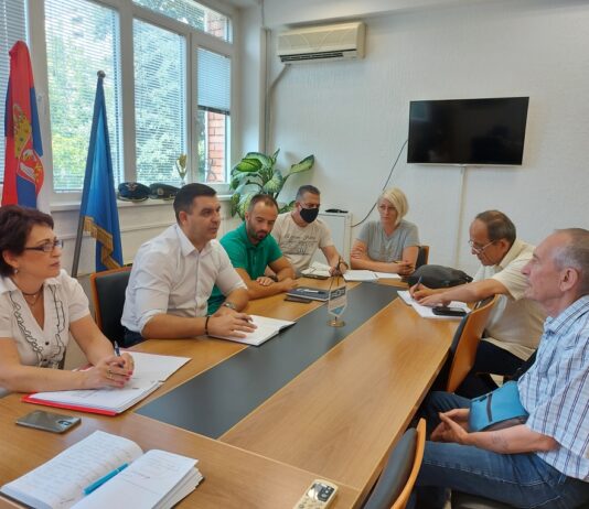 GO Medijana traži rešenje za mobilijar u Ulici Majakovskog medijana