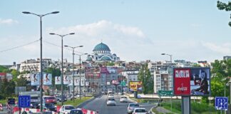 Jug zemlje gotovo prazan, svi idu u Beograd i Novi Sad jug