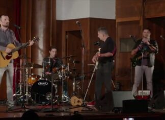 Zbog lošeg vremena koncert u čast Vlade Divljana odložen za ponedeljak vlada divljan