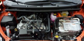 Ukidaju se subvencije za kupovinu hibridnih i električnih automobila, subvencije za TNG – pusta obećanja Dok se sve više govori o zagađenju i zaštiti životne sredine, resorno ministarstvo je objavilo da se ukidaju subvencije za kupovinu novih hibridnih vozila i onih na električni pogon. Razlog je, kako je navedeno, to što je iskorišćen budžet opredeljen za ove subvencije. Sa druge strane ni od godinama unazad obećavanih subvencija ili olakšica za one koji voze na TNG, nema ništa.