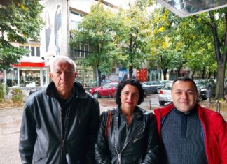 Dveri sa kolegama iz niške opozicije i građanima sprečili izvršenje nad kućom kolege iz SSP-a dveri