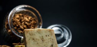 URADI SAM: Napravite domaći sapun od KAFE i OVSENIH PAHULJICA Domaći sapun - ©Unsplash