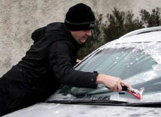 8 trikova iskusnih vozača uz pomoć kojih vam se auto više neće zalediti tokom noći auto led