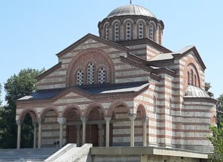 Država donira novca za ukrašavanje kripte unutar Hrama Svetog Vasilija Ostroškog u Duvaništu Gradska opština