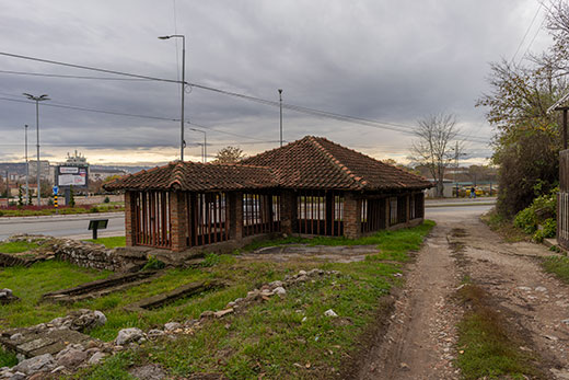 J_Grobnica3