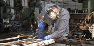 Osuđenici u KPZ Niš završavaju školu i obuke za deficitarna zanimanja