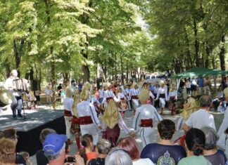 Stari zanati, lekovito bilje, zimnica, poselo i ludi banjski ples. “Etno susreti – Niška Banja 2023.“