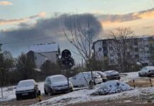 Požar u EI ne prestaje? Dim se i dalje vije iznad magacina