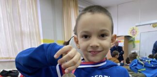 Srebrna medalja za najmlađeg Matu. Predškolac zablistao na šahovskom turniru „Trofej Palilula“