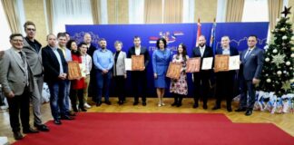 Nagradu za najveći doprinos lokalnom ekonomskom razvoju Grad Niš dodelio JP Aerodrom Niš