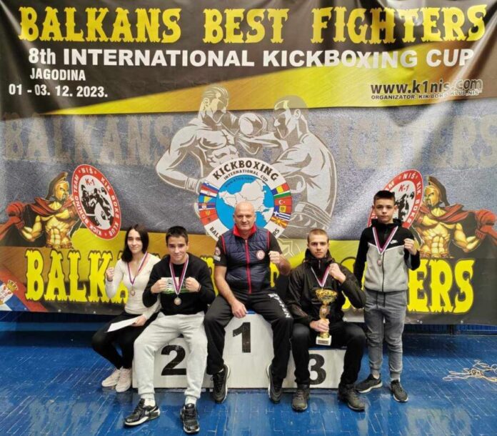 kik boks
