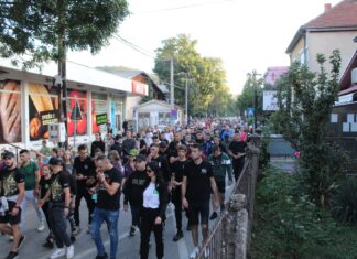 Građani naselja Delijski Vis nastavljaju sa blokadama saobraćaja