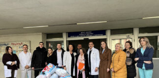 Studenti Medicinskog fakulteta poklonili paketiće mališanima koji se leče u UKC Niš