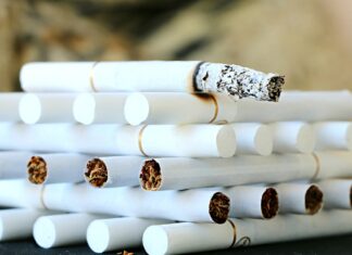 Cigarete skuplje za 10 dinara po paklici