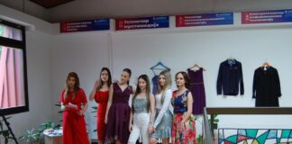 Učenički parlament ETŠ „Mija Stanimirović“ organizuje humanitarnu modnu reviju