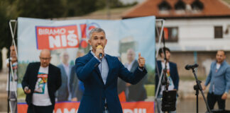Aleksić poželeo Vučiću srećan put iz Niša, Stanković ga pozvao na duel biramo niš