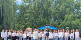 U Svetosavskom parku održana manifestacija „Deca su ukras sveta“