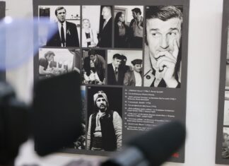 U Galeriji NKC-a otvorena izložba ,“Bata u 90 slika“