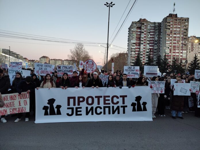 studenti protest