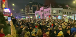 Protest u Nišu i podrška prosvetarima