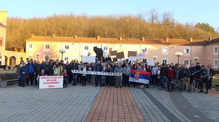 gadžin han protest