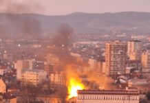 Požar u Nišu gori zgrada nekadašnje „Prosvete“