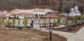U nedelju 1. juna u manastiru Tumane tradicionalno presvlačenje moštiju Svetog Zosima Tumanskog Čudotvorca
